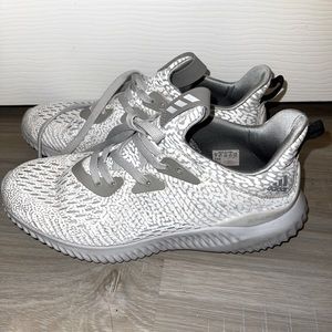 Adidas womens athletic shoes